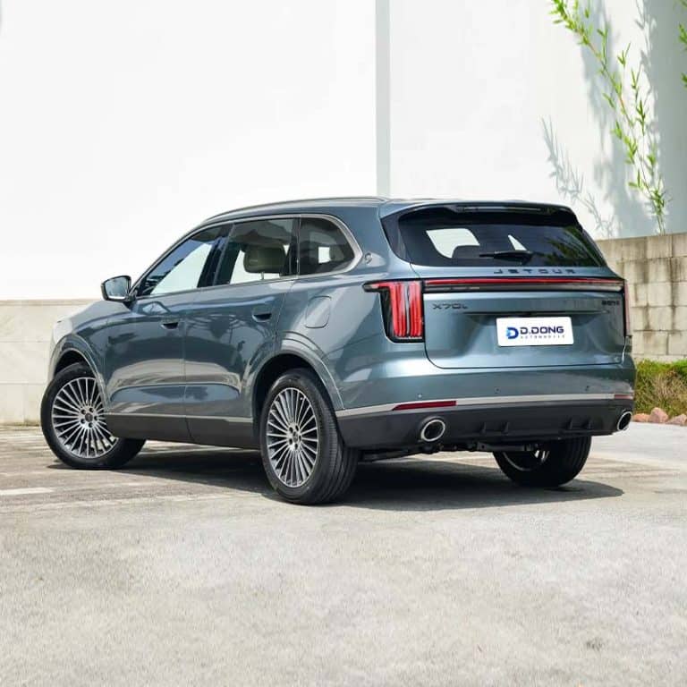 2026 Jetour X70L gasoline mid-size SUV left rear
