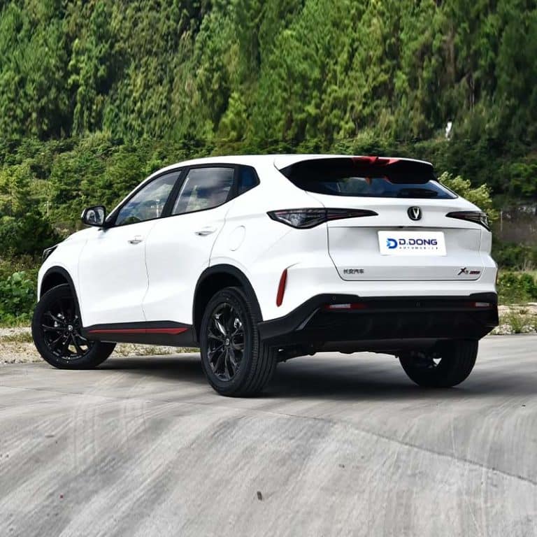 2026 Changan X5 Plus gasoline compact SUV left rear