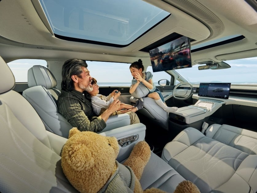 All new Xpeng X9 Interior: A “Starship First-Class Lounge”