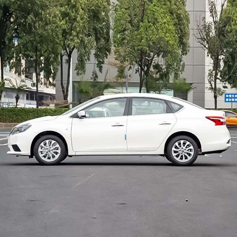 2024 Nissan Sylphy Classic gasoline compact sedan side