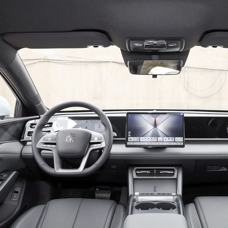 2026 BYD Qin L DM-i interior