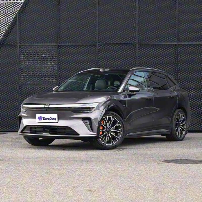 2026 Zeekr 7X left front