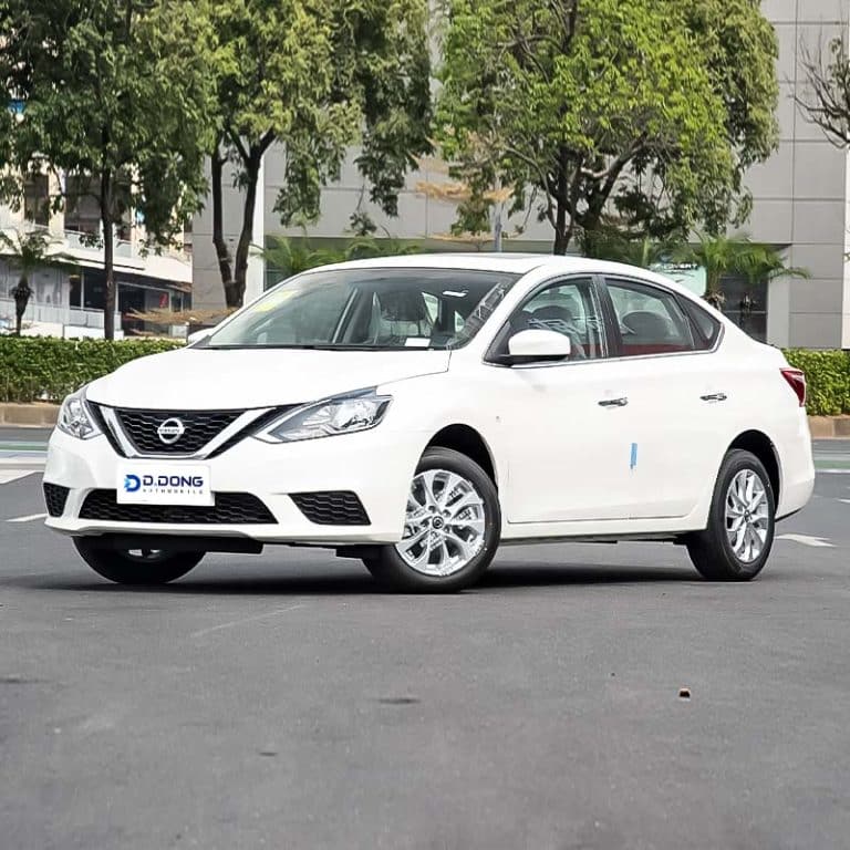 2024 Nissan Sylphy Classic gasoline compact sedan left front