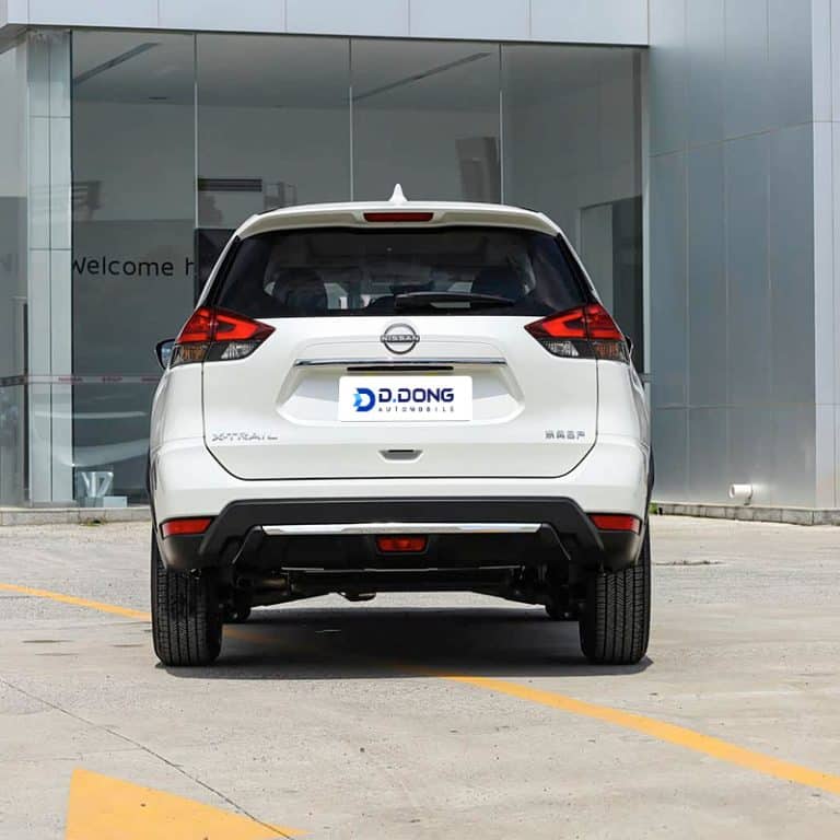 2025 Nissan X-Trail gasoline compact SUV rear
