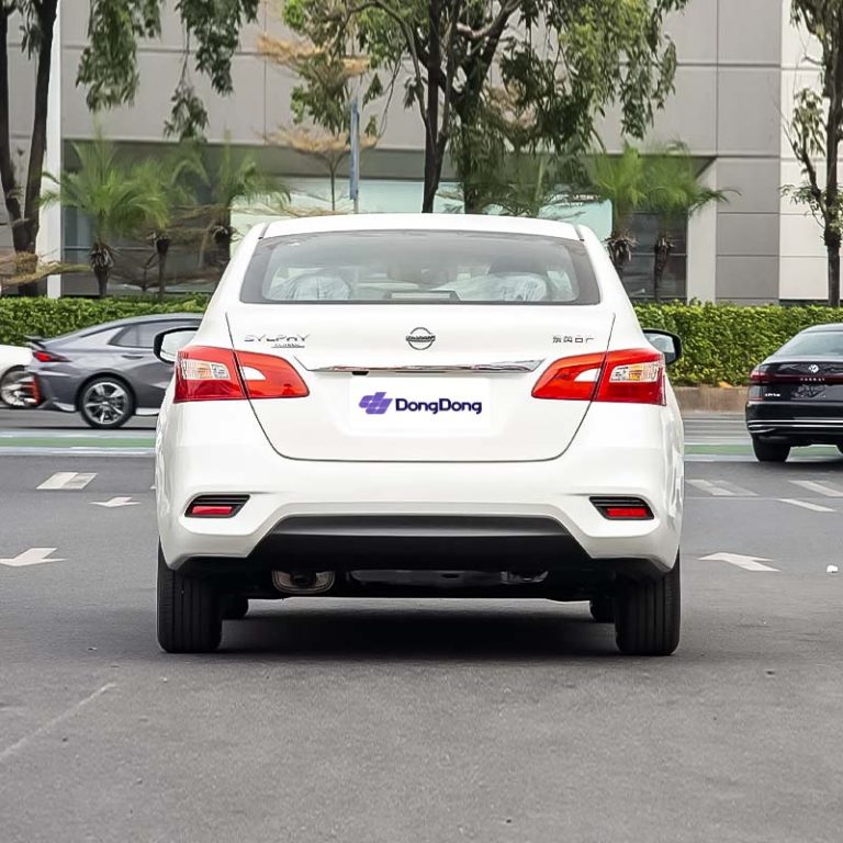 Nissan Sylphy Classic - rear