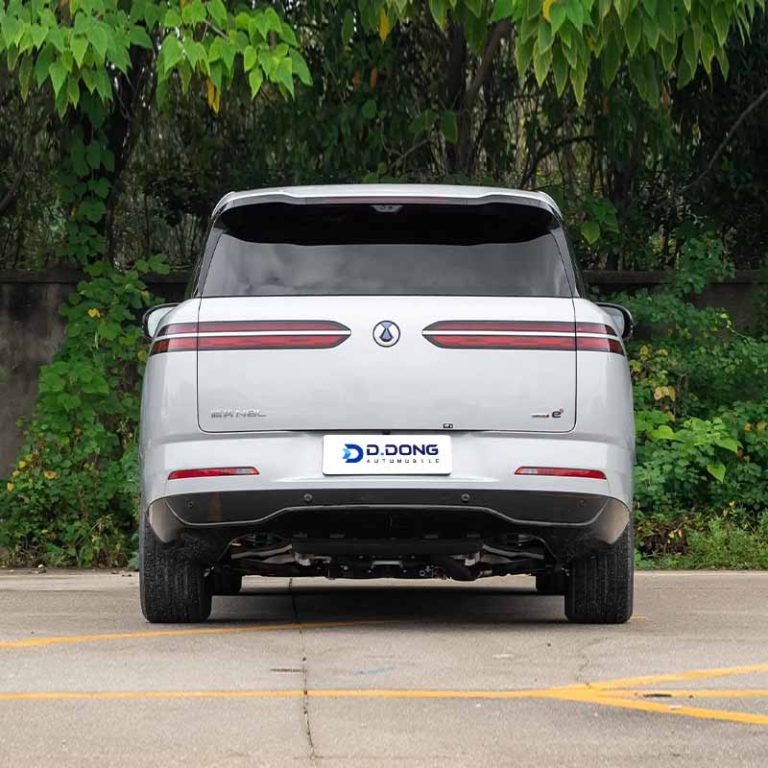 2025 BYD Denza N8L Plug-in hybrid large SUV rear