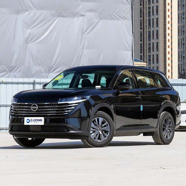 2024 Nissan Pathfinder gasoline Mid-to-large SUV left front