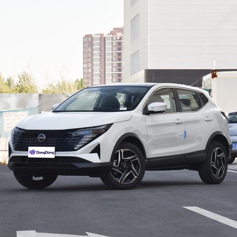 Nissan Qashqai - left front