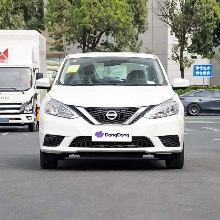 Nissan Sylphy Classic - front