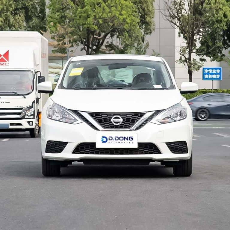 2024 Nissan Sylphy Classic gasoline compact sedan front