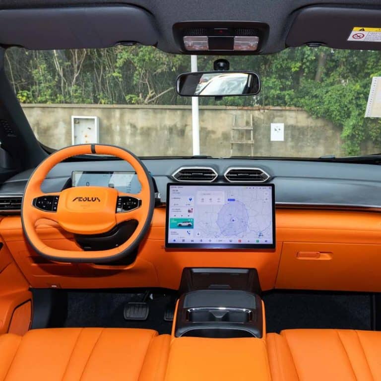 Dongfeng Aeolus L7 interior