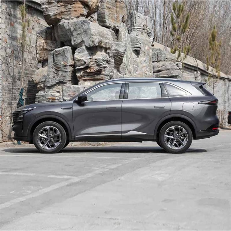 Changan CS75 PLUS side