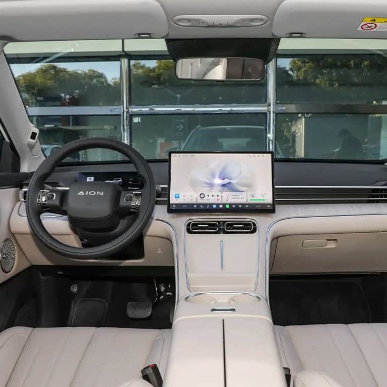 AION i60 interior