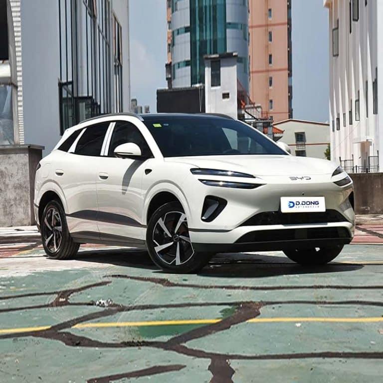 BYD Sea Lion 06 EV - right front