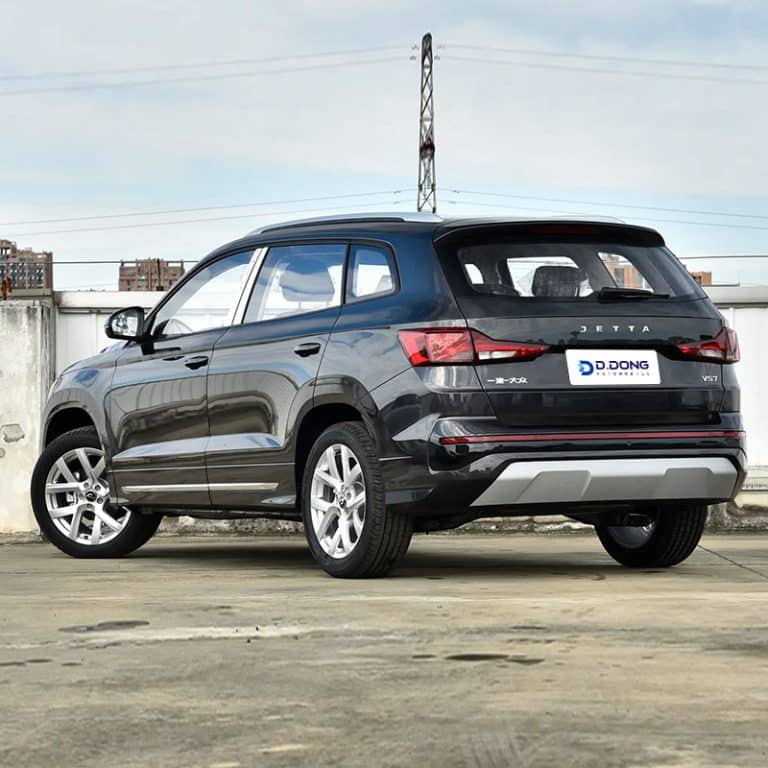 Jetta VS7 left rear