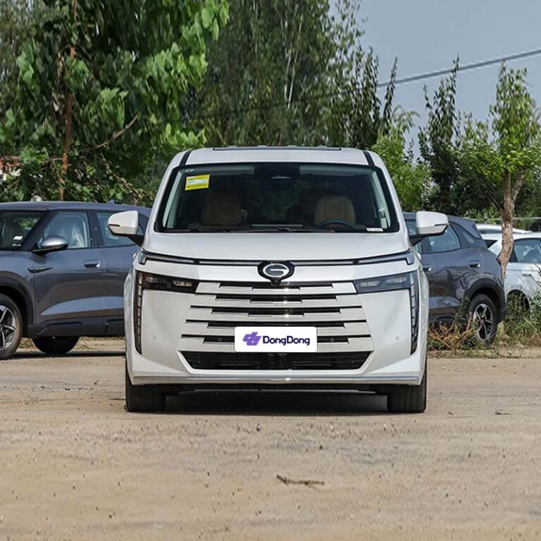 GAC Trumpchi E8 front