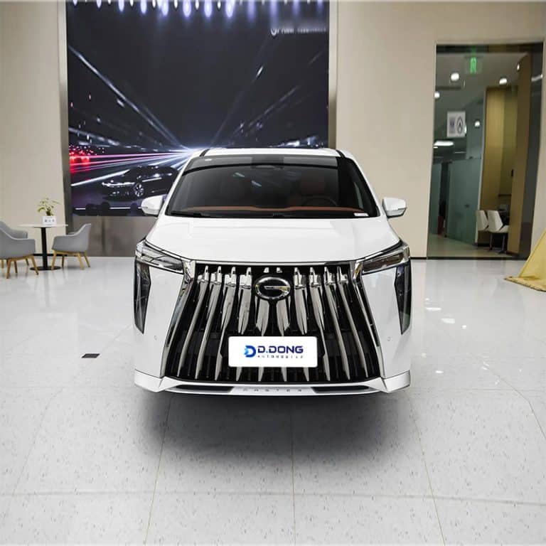 GAC Trumpchi E9 front